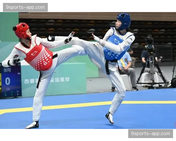 孙佳旭年轻选手战术成长 高难度动作尝试与风险控制